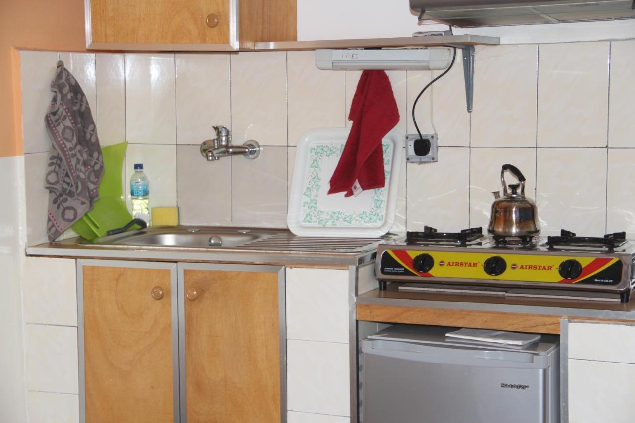 Busy Bee Apartments Kololi Εξωτερικό φωτογραφία